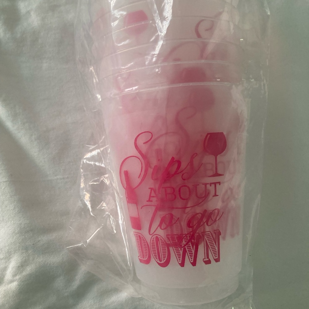 FREE w/ Purchase - Pink Party Cups